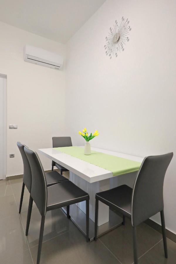 Apartmani Rudi Vir Exterior foto